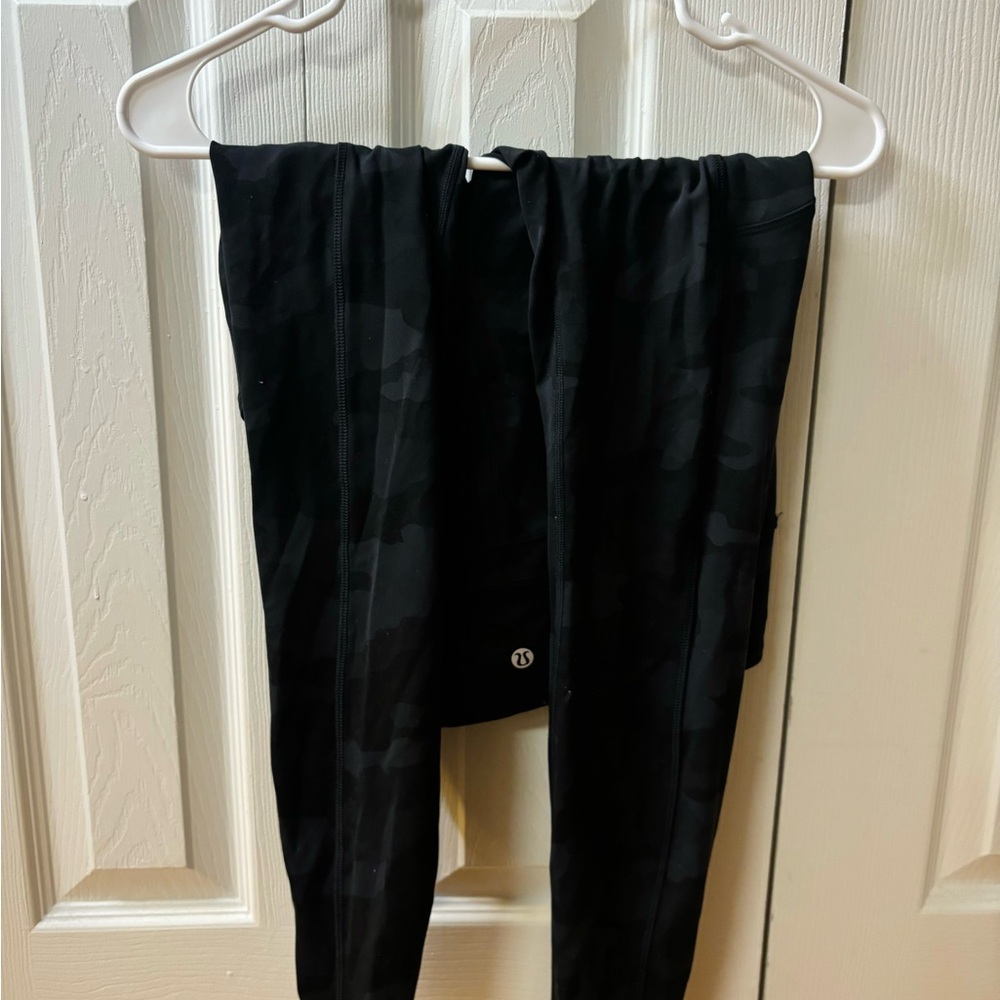 Lululemon Black Camouflage Leggings